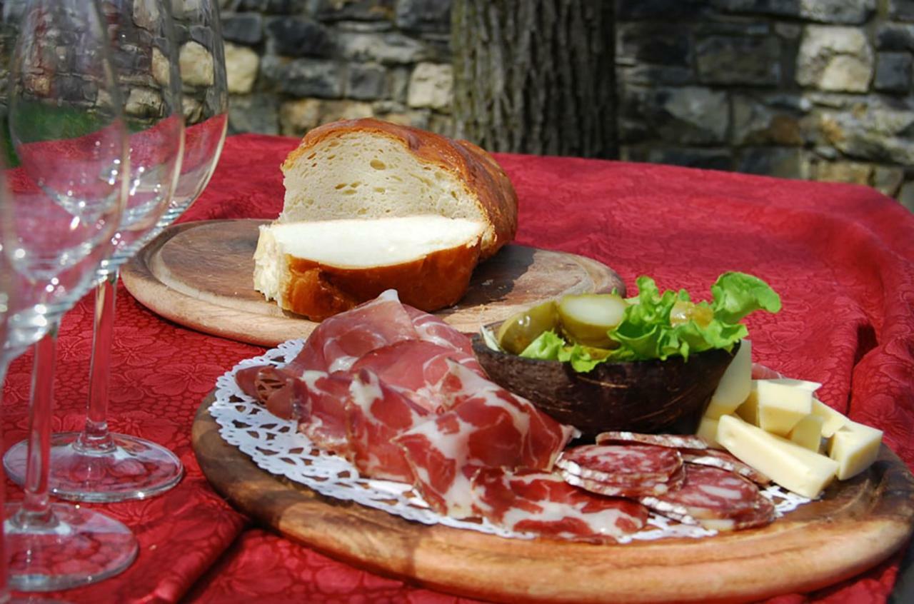 Farm Stay Malovscevo Vitovlje Екстериор снимка